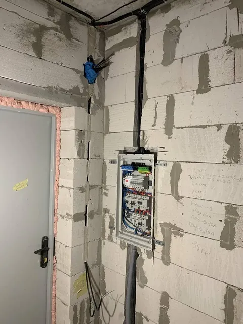 Электрик в Ганино, Пушное, Цвелодубово и Овсяное в Ленинградской области